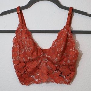 CLOSEOUT \Victoria’s Secret\• Very Sexy Bralette